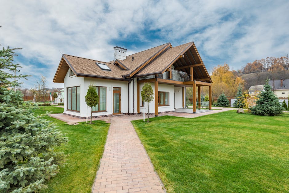 Transform Your Backyard Into an Oasis of Outdoor Elegance with These Design Ideas