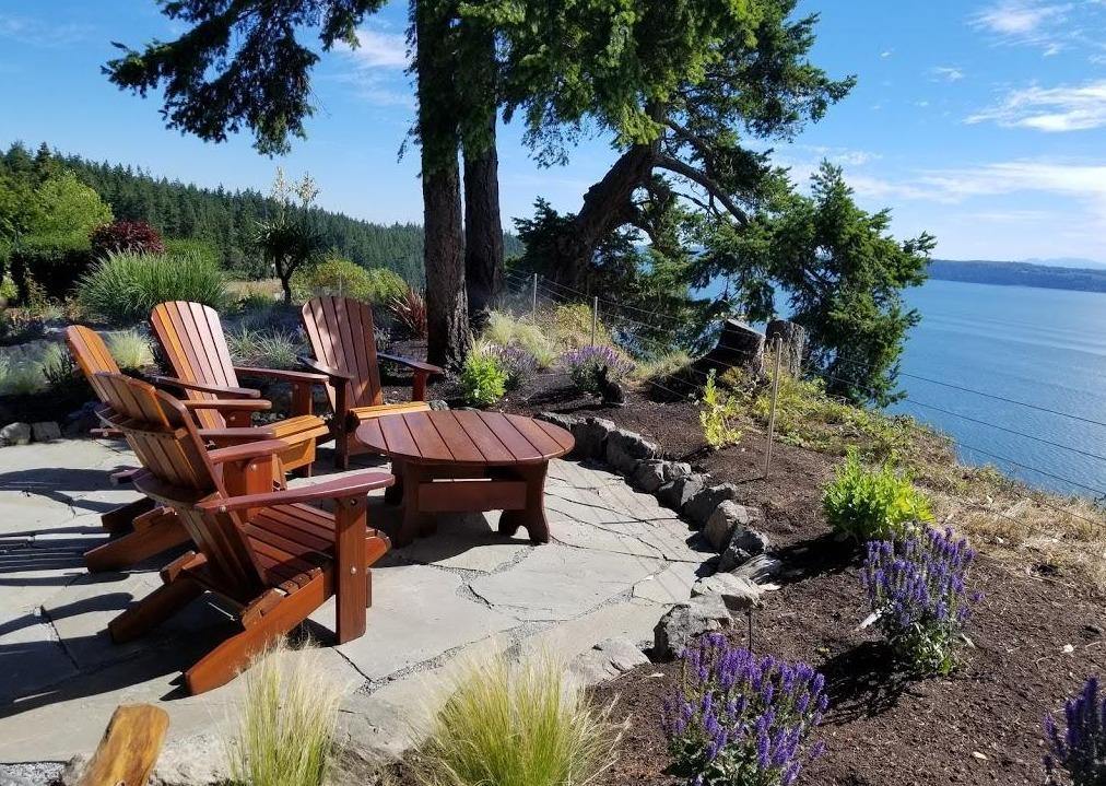 Seabreeze Classic™ Handcrafted Wooden Adirondack Chair