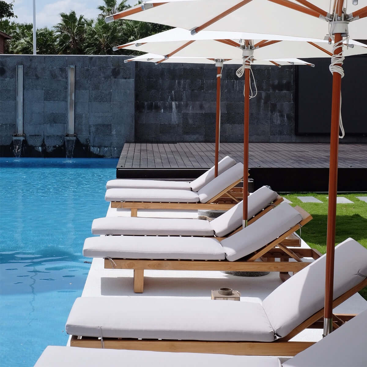 Kapu Teak Sun Lounger-2